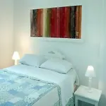 1 Bedroom Condo By Copacabana Beach